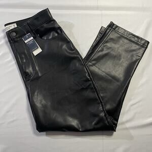 NWT Abercrombie & Fitch Curve Love Ankle Straight High Rise Vegan Leather Pants